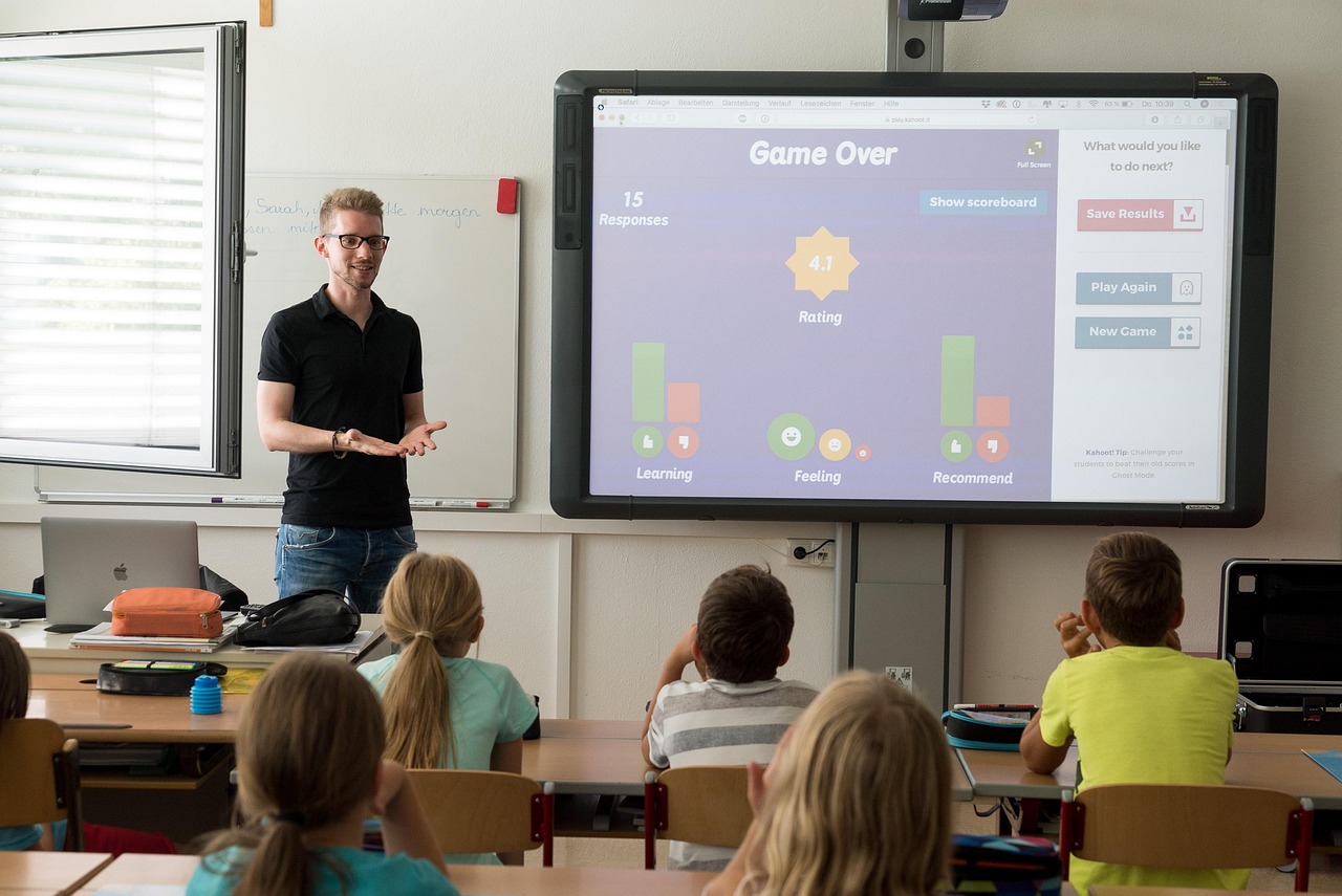 Smart home robotmaaier met geavanceerde navigatietechniek.